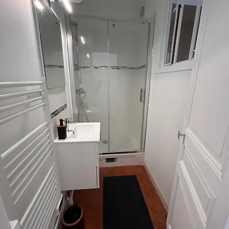 Apartment Renovated Flat Near Tour Eiffel Paris
