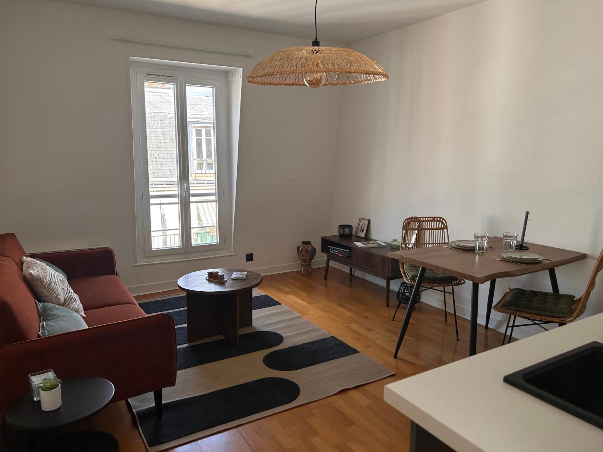 Renovated Flat Near Tour Eiffel * Parigi
